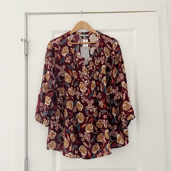 NWT StitchFix Daniel Rainn Amely Split Neck Top Burgundy Floral 2X - Picture 3 of 8